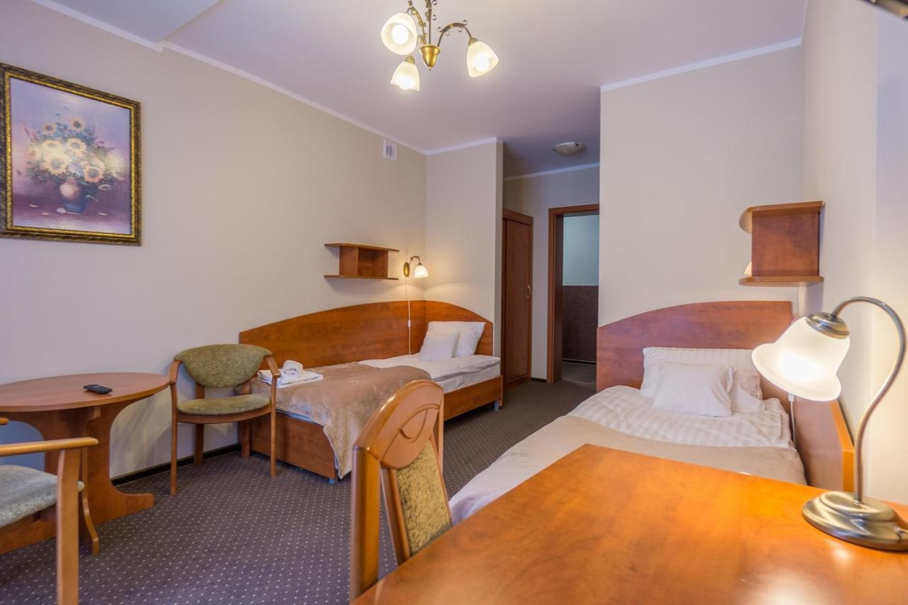 Hotel Diament شكلارسكا بوريبا المظهر الخارجي الصورة